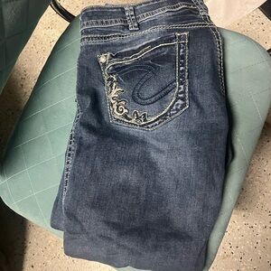 Silver Jeans Dark Blue Capri Women's Jeans